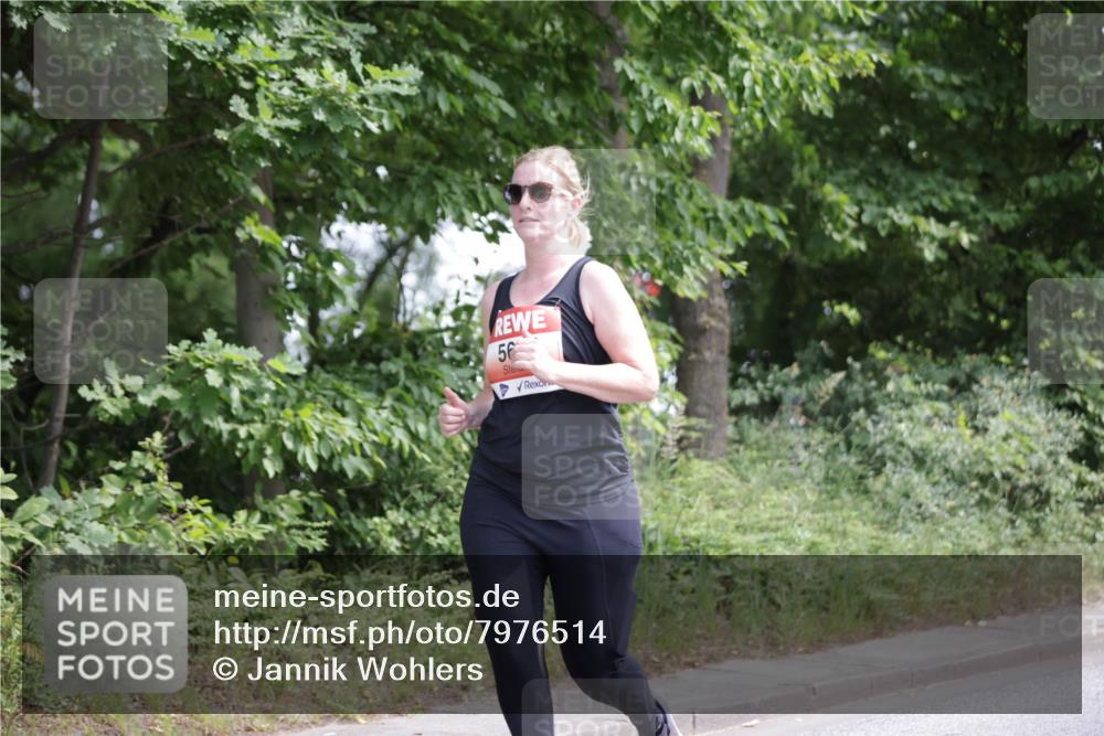 15.06.2025 - REWE Women's Run Jannik Wohlers http://msf.ph/oto/7976514 15.06.2025 10:10:58 Laufen 56 meine-sportfotos.de