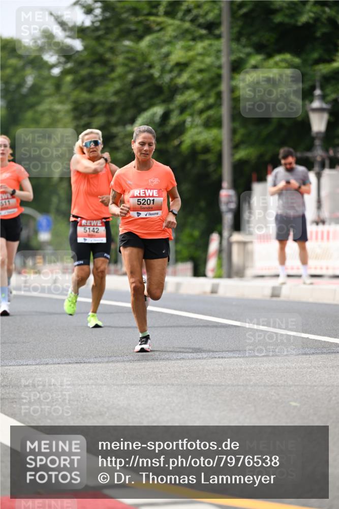 15.06.2025 - REWE Women's Run Dr. Thomas Lammeyer http://msf.ph/oto/7976538 15.06.2025 10:41:47 Laufen 511, 5201, 5142 meine-sportfotos.de