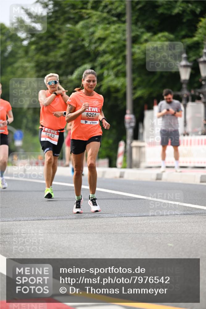 15.06.2025 - REWE Women's Run Dr. Thomas Lammeyer http://msf.ph/oto/7976542 15.06.2025 10:41:47 Laufen 5142, 5201 meine-sportfotos.de