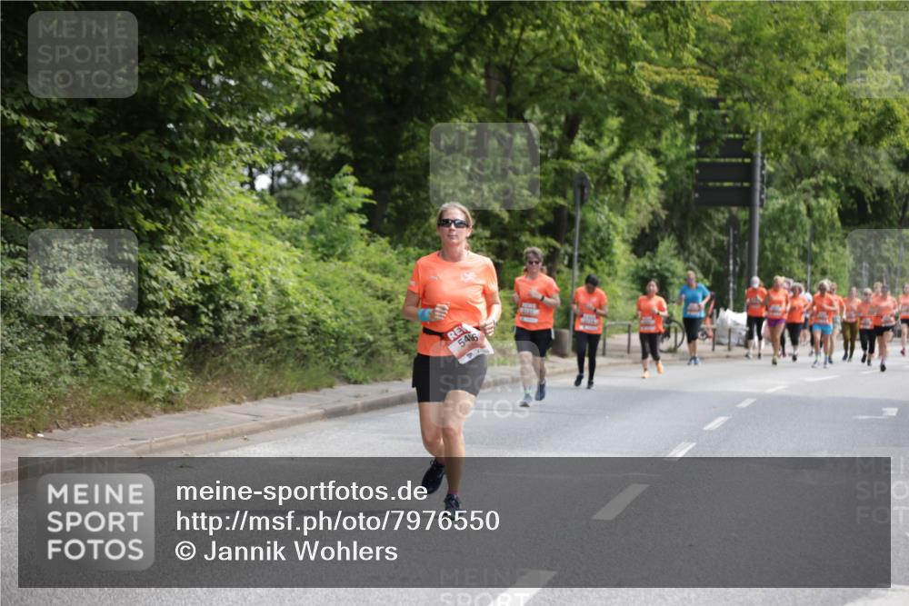 15.06.2025 - REWE Women's Run Jannik Wohlers http://msf.ph/oto/7976550 15.06.2025 10:11:29 Laufen 546 meine-sportfotos.de