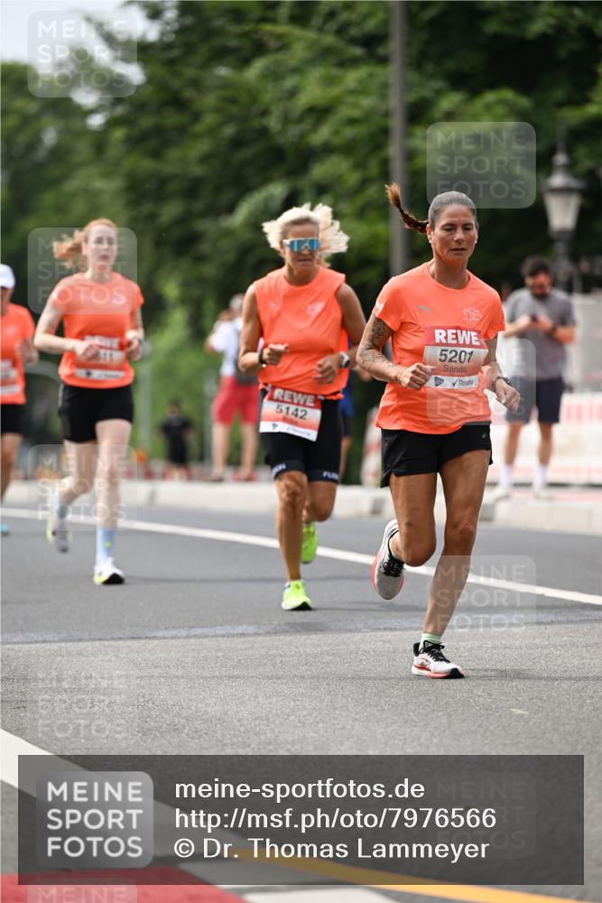 15.06.2025 - REWE Women's Run Dr. Thomas Lammeyer http://msf.ph/oto/7976566 15.06.2025 10:41:48 Laufen 5142, 5201 meine-sportfotos.de
