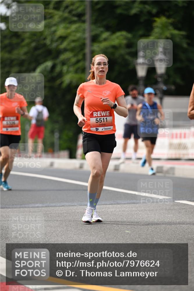15.06.2025 - REWE Women's Run Dr. Thomas Lammeyer http://msf.ph/oto/7976624 15.06.2025 10:41:50 Laufen 5226, 5511 meine-sportfotos.de