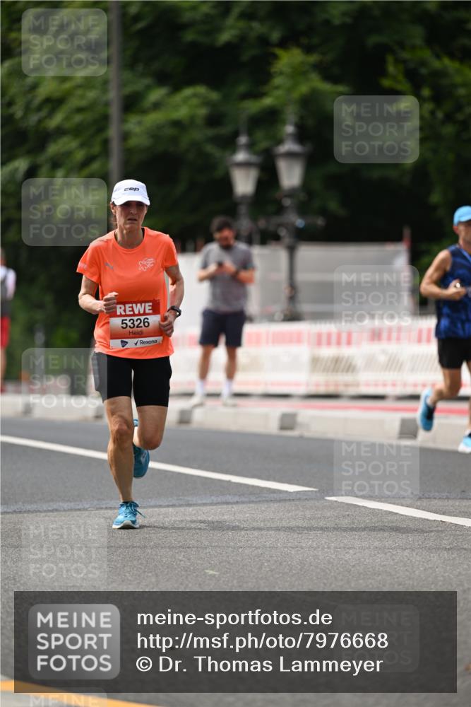15.06.2025 - REWE Women's Run Dr. Thomas Lammeyer http://msf.ph/oto/7976668 15.06.2025 10:41:52 Laufen 5326 meine-sportfotos.de