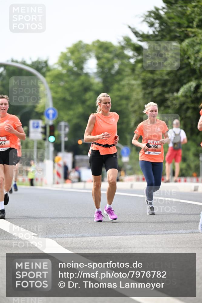 15.06.2025 - REWE Women's Run Dr. Thomas Lammeyer http://msf.ph/oto/7976782 15.06.2025 10:42:02 Laufen 507, 5060 meine-sportfotos.de