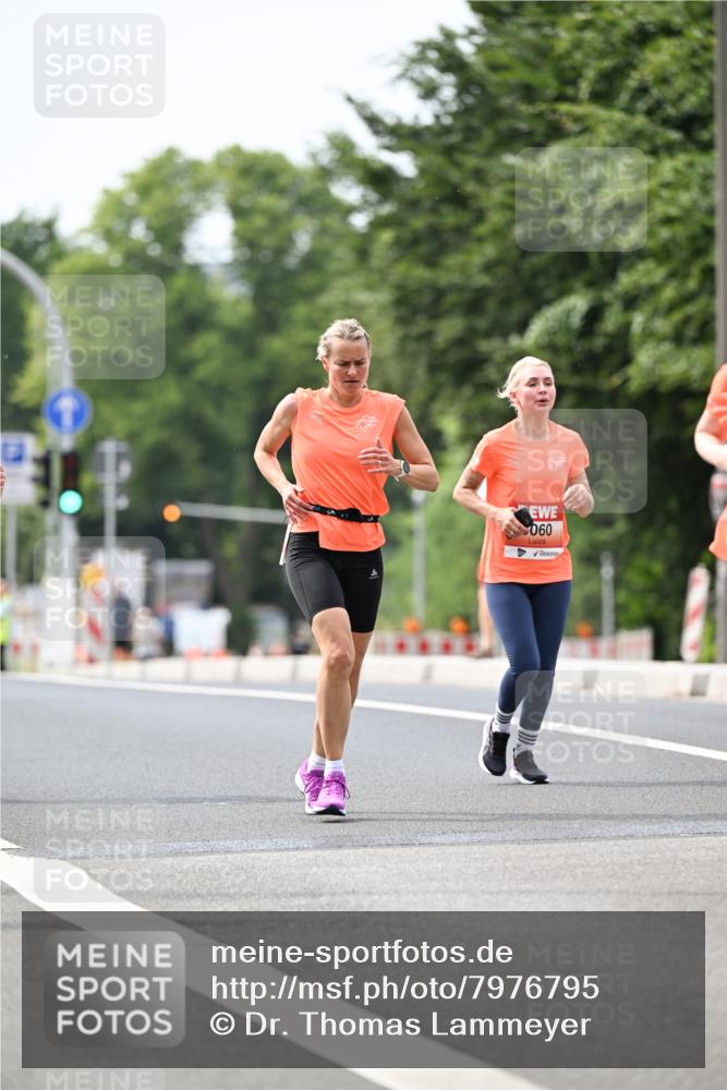 15.06.2025 - REWE Women's Run Dr. Thomas Lammeyer http://msf.ph/oto/7976795 15.06.2025 10:42:03 Laufen 060 meine-sportfotos.de