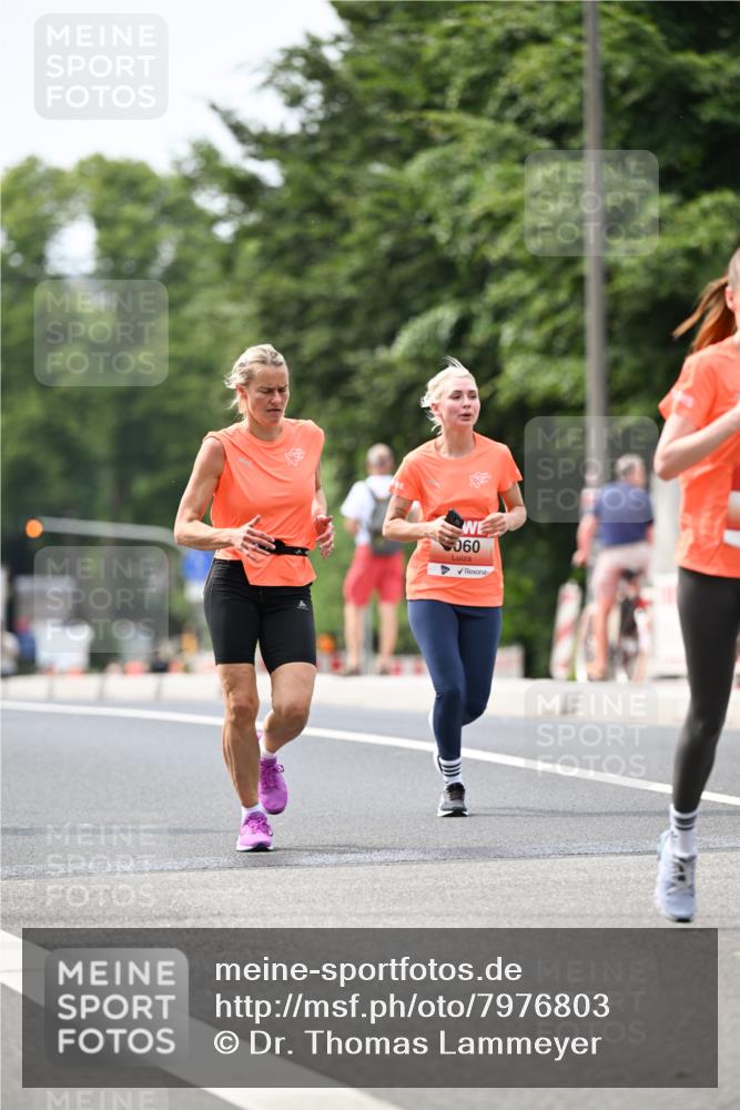 15.06.2025 - REWE Women's Run Dr. Thomas Lammeyer http://msf.ph/oto/7976803 15.06.2025 10:42:03 Laufen 060 meine-sportfotos.de