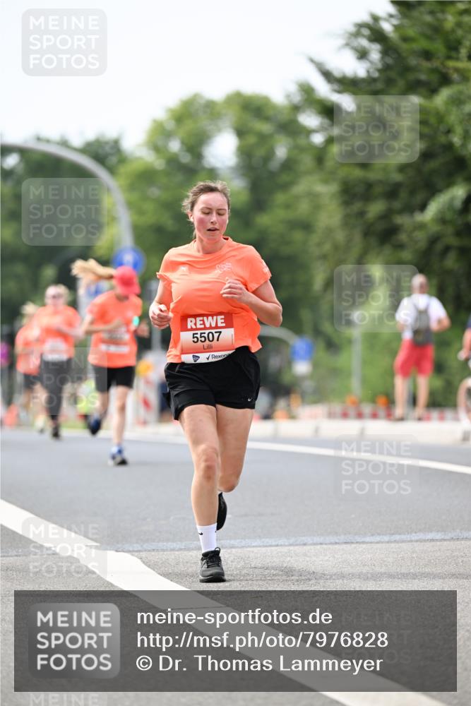 15.06.2025 - REWE Women's Run Dr. Thomas Lammeyer http://msf.ph/oto/7976828 15.06.2025 10:42:04 Laufen 5507 meine-sportfotos.de