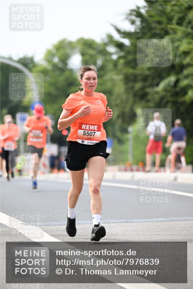 15.06.2025 - REWE Women's Run Dr. Thomas Lammeyer http://msf.ph/oto/7976839 15.06.2025 10:42:05 Laufen 5507 meine-sportfotos.de