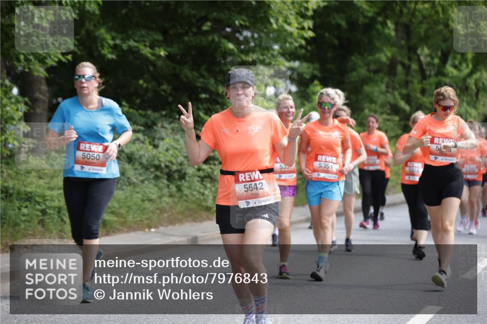 15.06.2025 - REWE Women's Run Jannik Wohlers http://msf.ph/oto/7976843 15.06.2025 10:11:46 Laufen 5050, 5642, 535, 5351, 5 meine-sportfotos.de