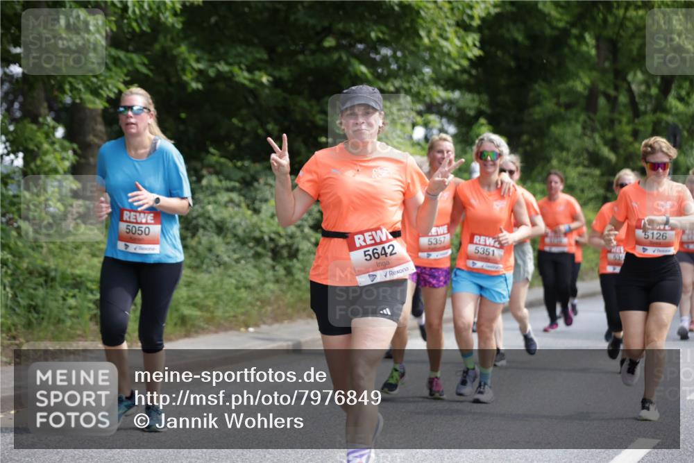 15.06.2025 - REWE Women's Run Jannik Wohlers http://msf.ph/oto/7976849 15.06.2025 10:11:46 Laufen 5050, 5642, 5357, 5126, 5351 meine-sportfotos.de