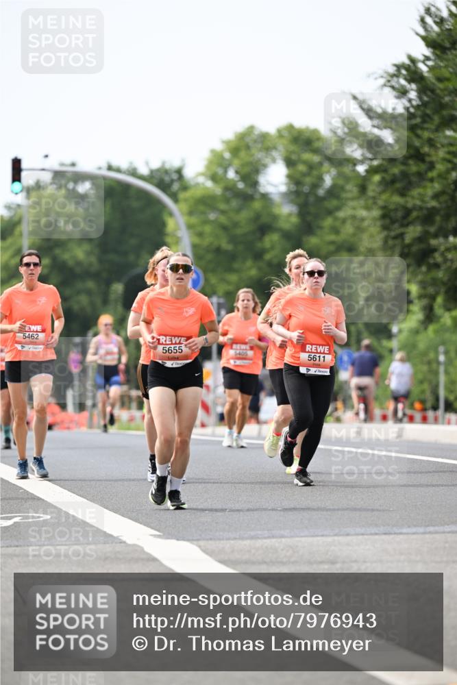 15.06.2025 - REWE Women's Run Dr. Thomas Lammeyer http://msf.ph/oto/7976943 15.06.2025 10:42:10 Laufen 5462, 5655, 5611 meine-sportfotos.de