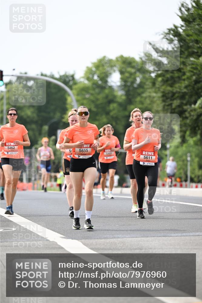15.06.2025 - REWE Women's Run Dr. Thomas Lammeyer http://msf.ph/oto/7976960 15.06.2025 10:42:11 Laufen 5462, 54, 5655, 5, 406, 5611 meine-sportfotos.de
