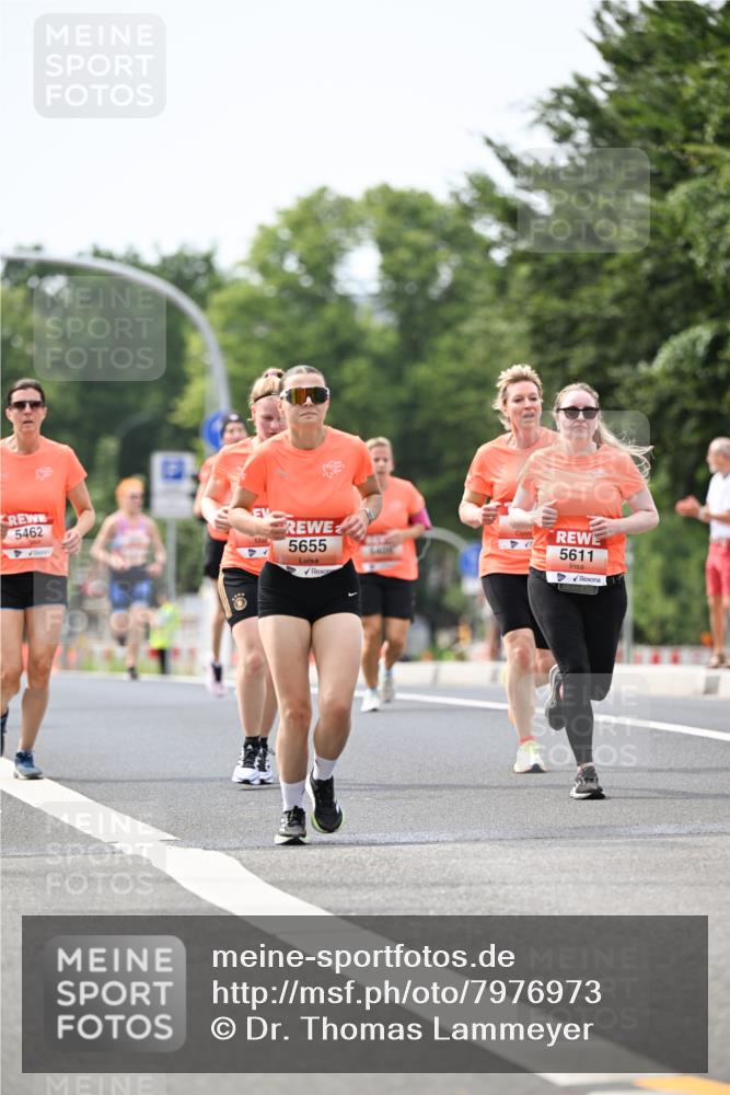 15.06.2025 - REWE Women's Run Dr. Thomas Lammeyer http://msf.ph/oto/7976973 15.06.2025 10:42:11 Laufen 5462, 5655, 5611 meine-sportfotos.de
