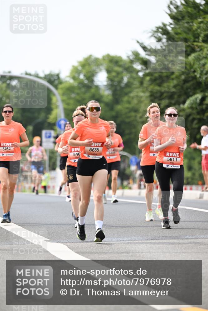 15.06.2025 - REWE Women's Run Dr. Thomas Lammeyer http://msf.ph/oto/7976978 15.06.2025 10:42:11 Laufen 5462, 5655, 54, 5611 meine-sportfotos.de