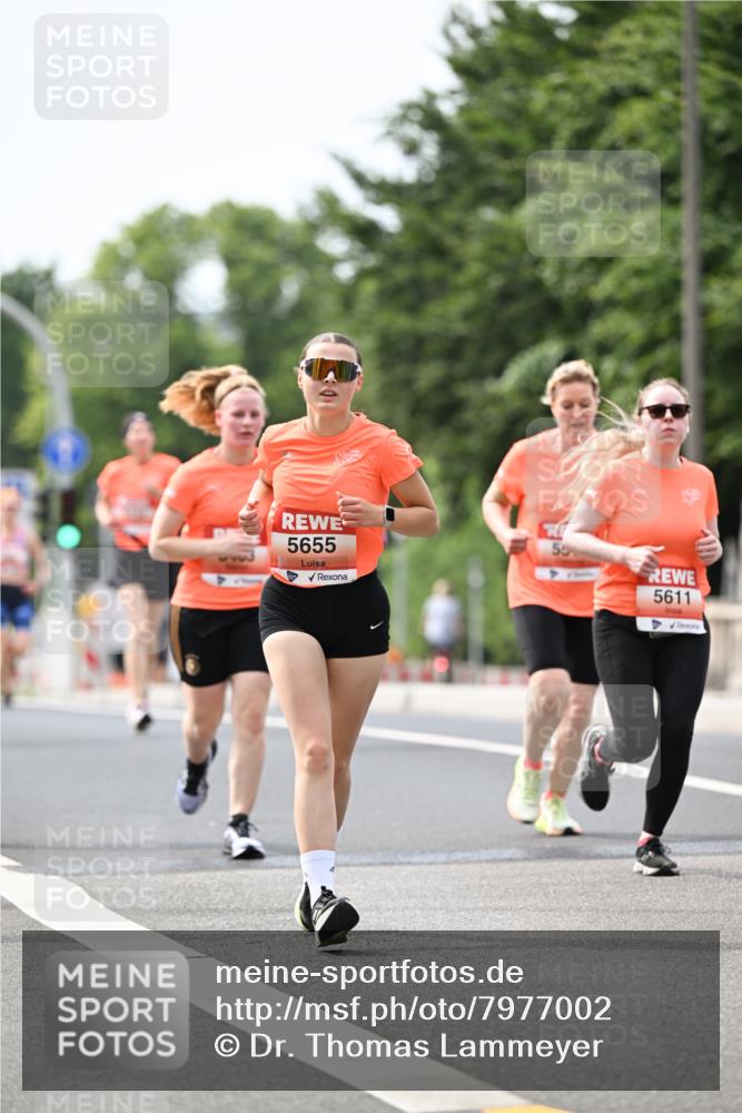 15.06.2025 - REWE Women's Run Dr. Thomas Lammeyer http://msf.ph/oto/7977002 15.06.2025 10:42:12 Laufen 5655, 50, 5611 meine-sportfotos.de