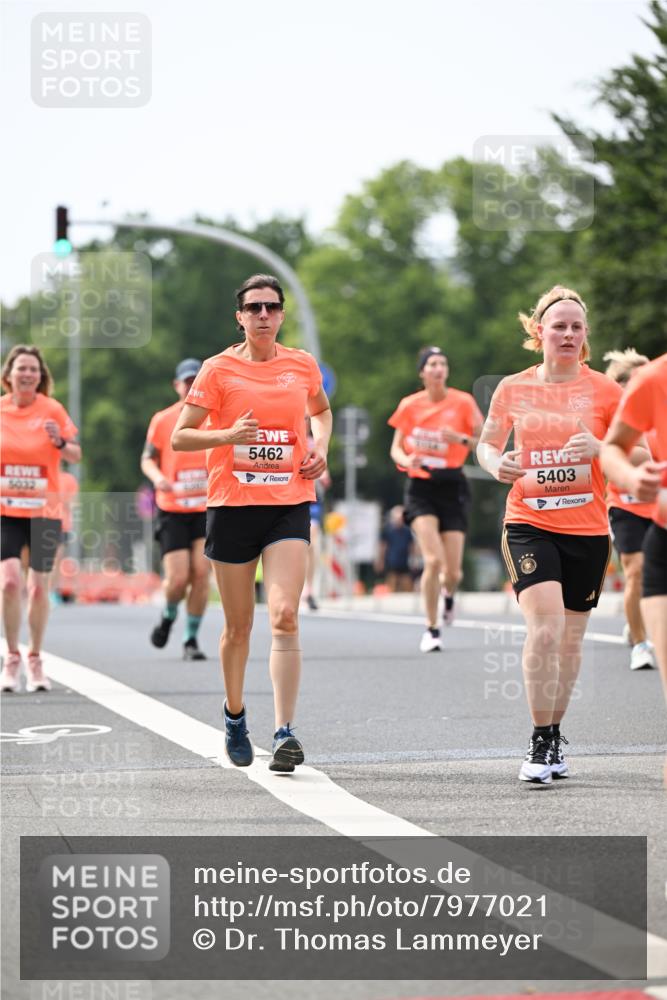 15.06.2025 - REWE Women's Run Dr. Thomas Lammeyer http://msf.ph/oto/7977021 15.06.2025 10:42:13 Laufen 5032, 5462, 5403 meine-sportfotos.de