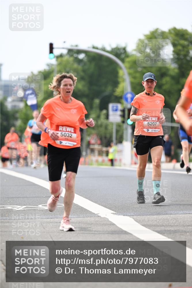 15.06.2025 - REWE Women's Run Dr. Thomas Lammeyer http://msf.ph/oto/7977083 15.06.2025 10:42:16 Laufen 5032, 5207 meine-sportfotos.de