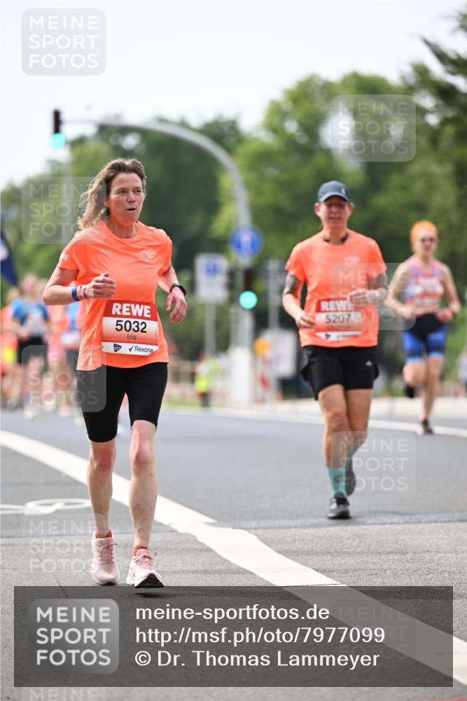 15.06.2025 - REWE Women's Run Dr. Thomas Lammeyer http://msf.ph/oto/7977099 15.06.2025 10:42:16 Laufen 5032, 5207 meine-sportfotos.de