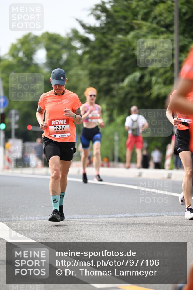 15.06.2025 - REWE Women's Run Dr. Thomas Lammeyer http://msf.ph/oto/7977106 15.06.2025 10:42:17 Laufen 5207 meine-sportfotos.de
