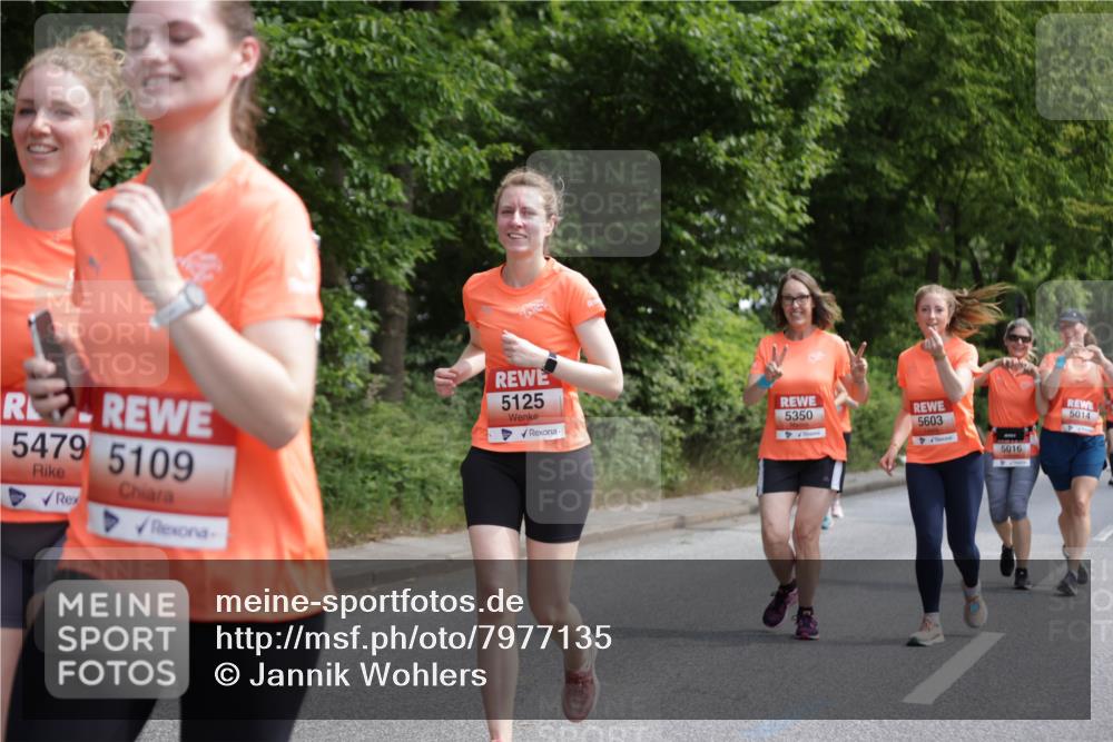 15.06.2025 - REWE Women's Run Jannik Wohlers http://msf.ph/oto/7977135 15.06.2025 10:11:54 Laufen 5479, 5109, 5125, 5350, 5603, 5016, 5014 meine-sportfotos.de