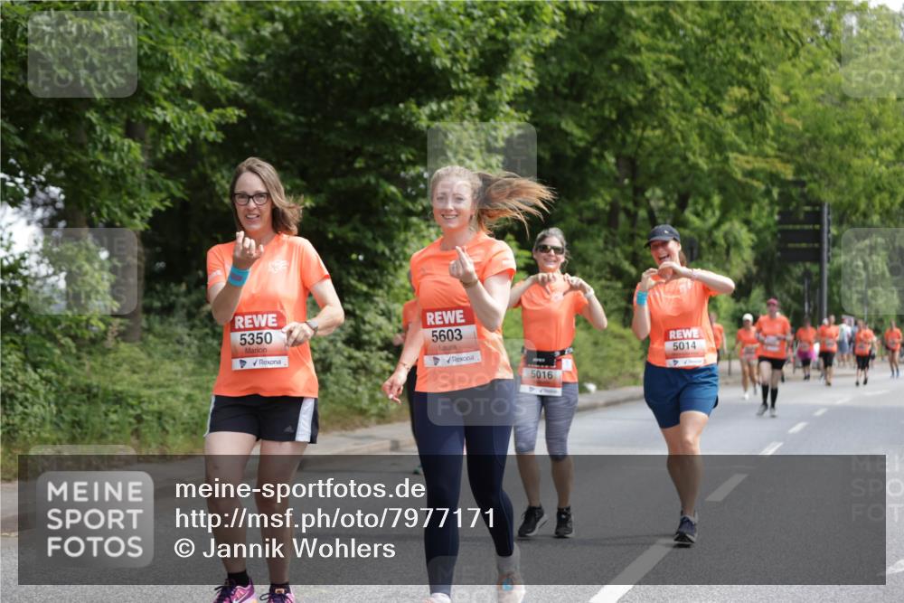 15.06.2025 - REWE Women's Run Jannik Wohlers http://msf.ph/oto/7977171 15.06.2025 10:11:56 Laufen 5350, 5603, 5016, 5014 meine-sportfotos.de