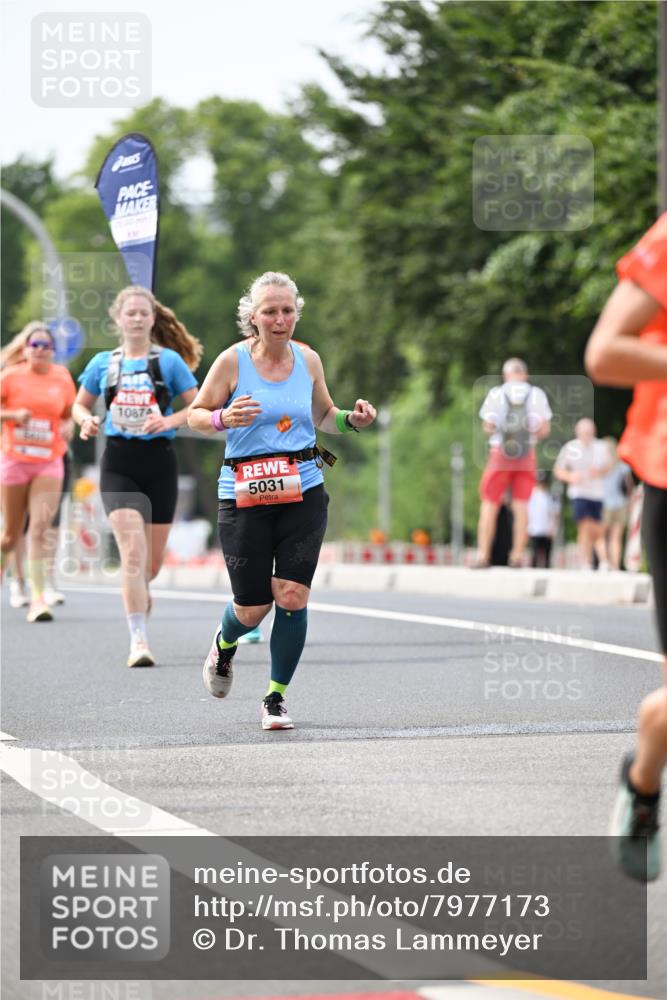 15.06.2025 - REWE Women's Run Dr. Thomas Lammeyer http://msf.ph/oto/7977173 15.06.2025 10:42:23 Laufen 10874, 5031 meine-sportfotos.de