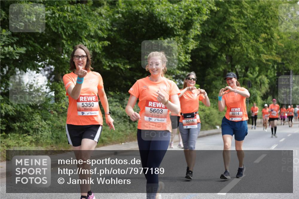15.06.2025 - REWE Women's Run Jannik Wohlers http://msf.ph/oto/7977189 15.06.2025 10:11:56 Laufen 5350, 5603, 5016, 5014 meine-sportfotos.de