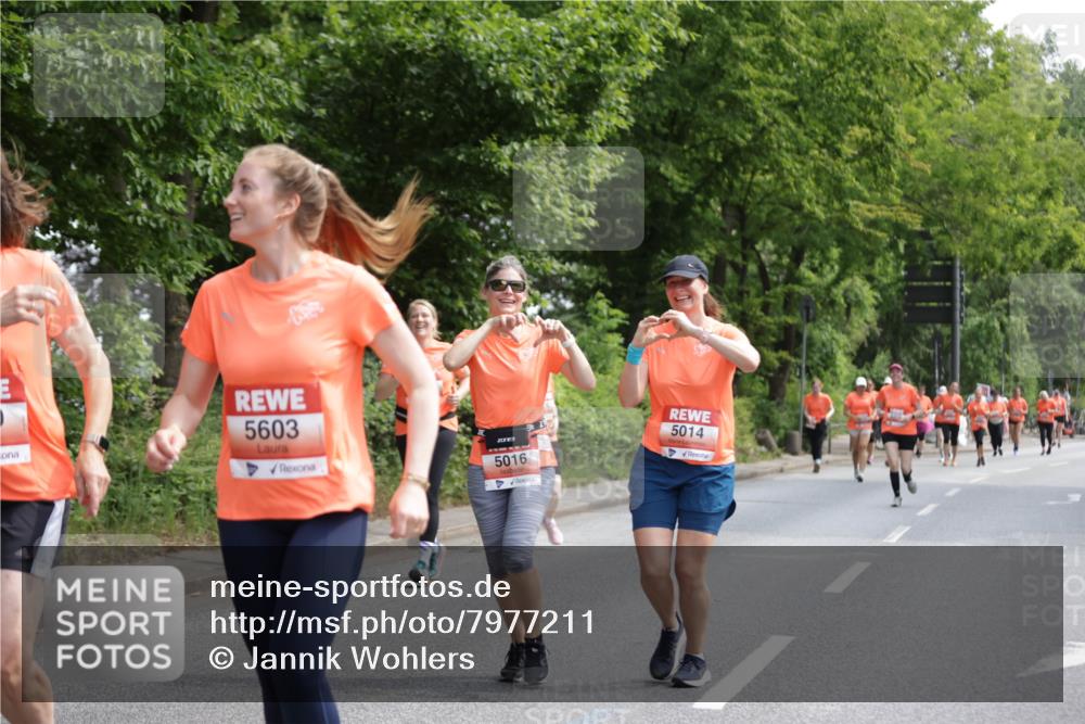 15.06.2025 - REWE Women's Run Jannik Wohlers http://msf.ph/oto/7977211 15.06.2025 10:11:57 Laufen 5603, 5016, 5014 meine-sportfotos.de