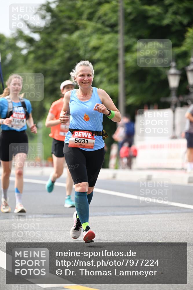 15.06.2025 - REWE Women's Run Dr. Thomas Lammeyer http://msf.ph/oto/7977224 15.06.2025 10:42:24 Laufen 5031 meine-sportfotos.de