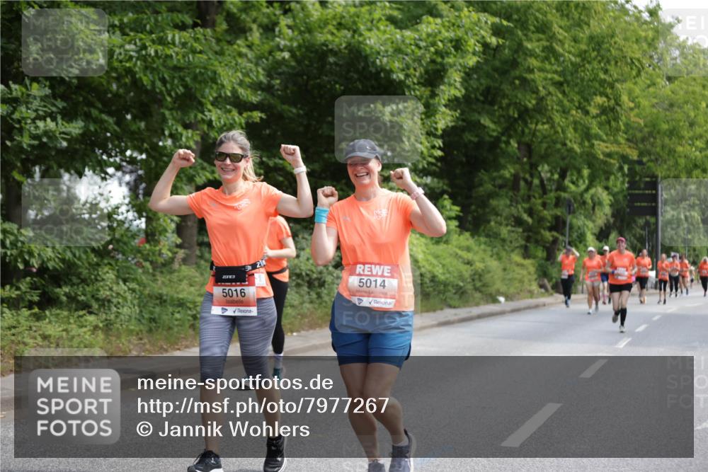 15.06.2025 - REWE Women's Run Jannik Wohlers http://msf.ph/oto/7977267 15.06.2025 10:11:58 Laufen 3, 5016, 5014 meine-sportfotos.de