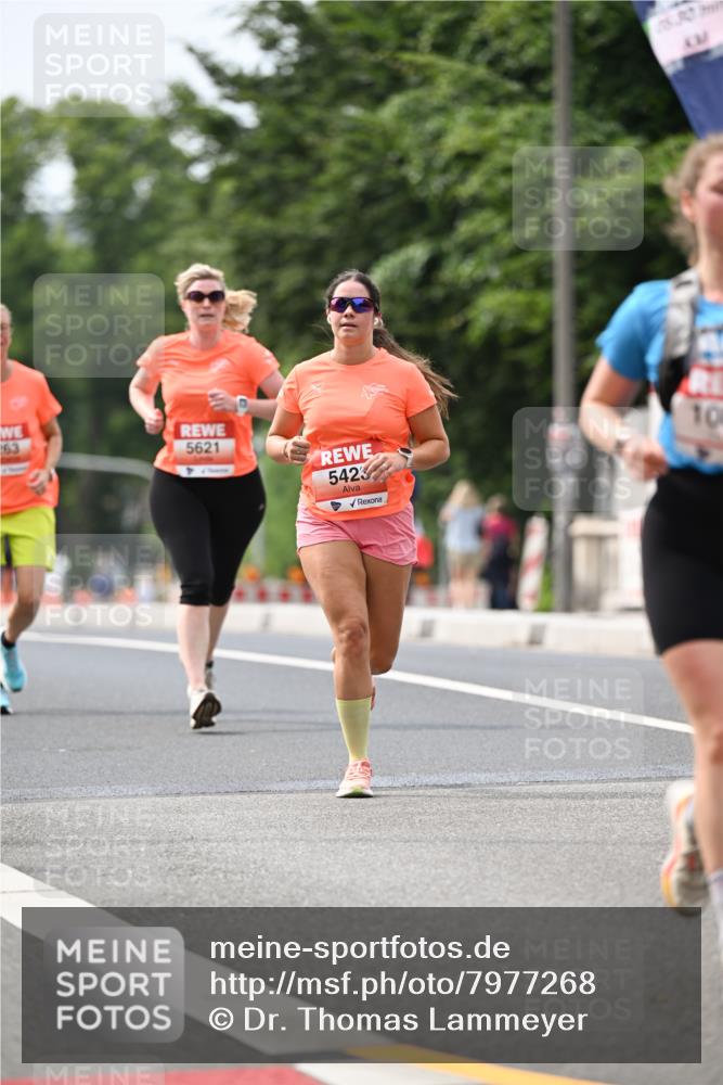 15.06.2025 - REWE Women's Run Dr. Thomas Lammeyer http://msf.ph/oto/7977268 15.06.2025 10:42:27 Laufen 263, 5621, 5423, 10 meine-sportfotos.de