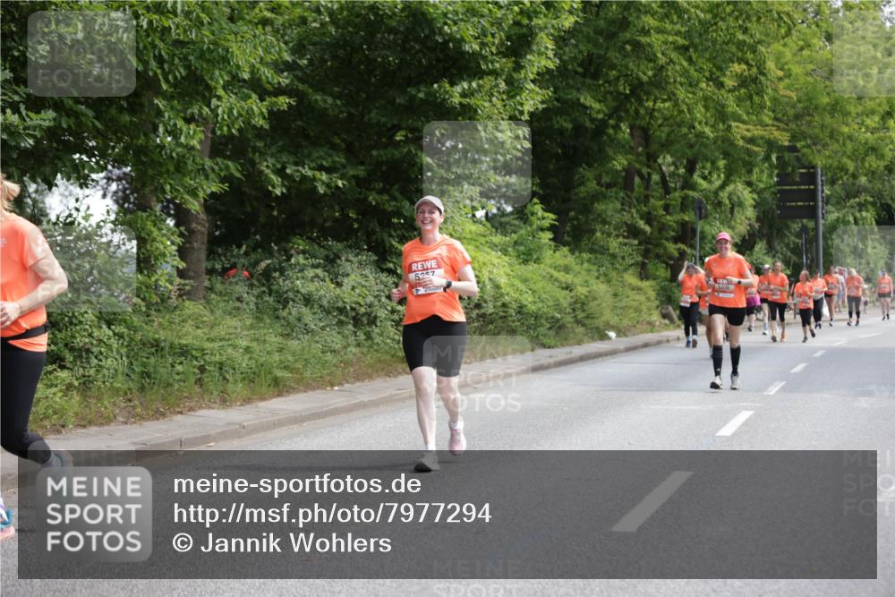 15.06.2025 - REWE Women's Run Jannik Wohlers http://msf.ph/oto/7977294 15.06.2025 10:12:00 Laufen 5237, 200 meine-sportfotos.de
