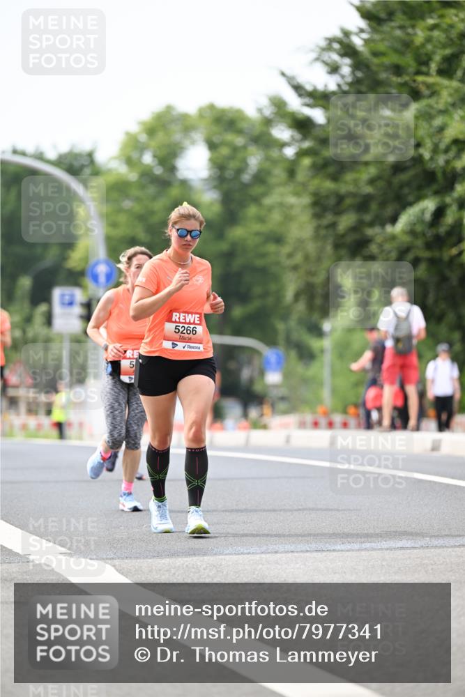 15.06.2025 - REWE Women's Run Dr. Thomas Lammeyer http://msf.ph/oto/7977341 15.06.2025 10:42:32 Laufen 5266 meine-sportfotos.de