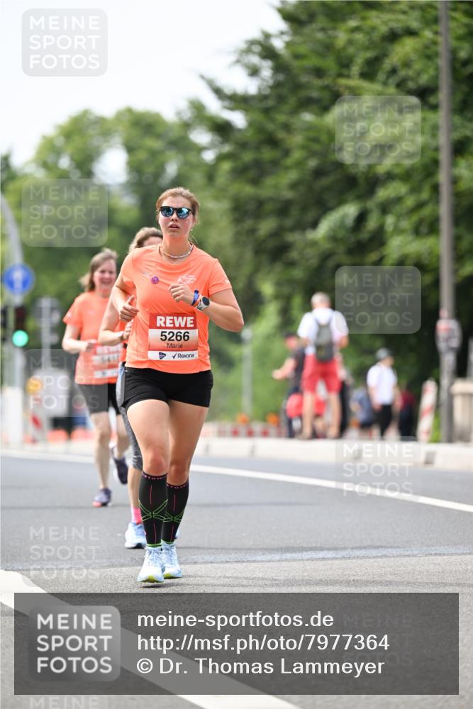 15.06.2025 - REWE Women's Run Dr. Thomas Lammeyer http://msf.ph/oto/7977364 15.06.2025 10:42:33 Laufen 5266 meine-sportfotos.de