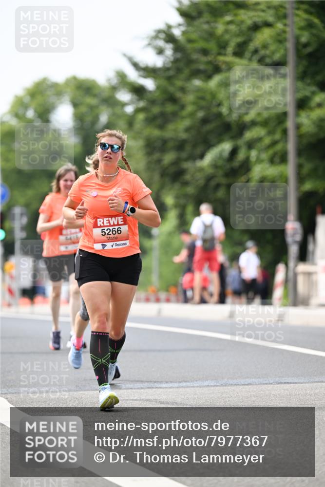 15.06.2025 - REWE Women's Run Dr. Thomas Lammeyer http://msf.ph/oto/7977367 15.06.2025 10:42:33 Laufen 5266 meine-sportfotos.de