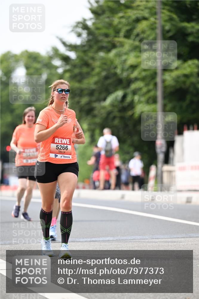 15.06.2025 - REWE Women's Run Dr. Thomas Lammeyer http://msf.ph/oto/7977373 15.06.2025 10:42:34 Laufen 5266 meine-sportfotos.de