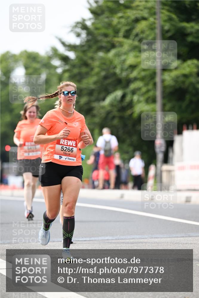 15.06.2025 - REWE Women's Run Dr. Thomas Lammeyer http://msf.ph/oto/7977378 15.06.2025 10:42:34 Laufen 5266 meine-sportfotos.de