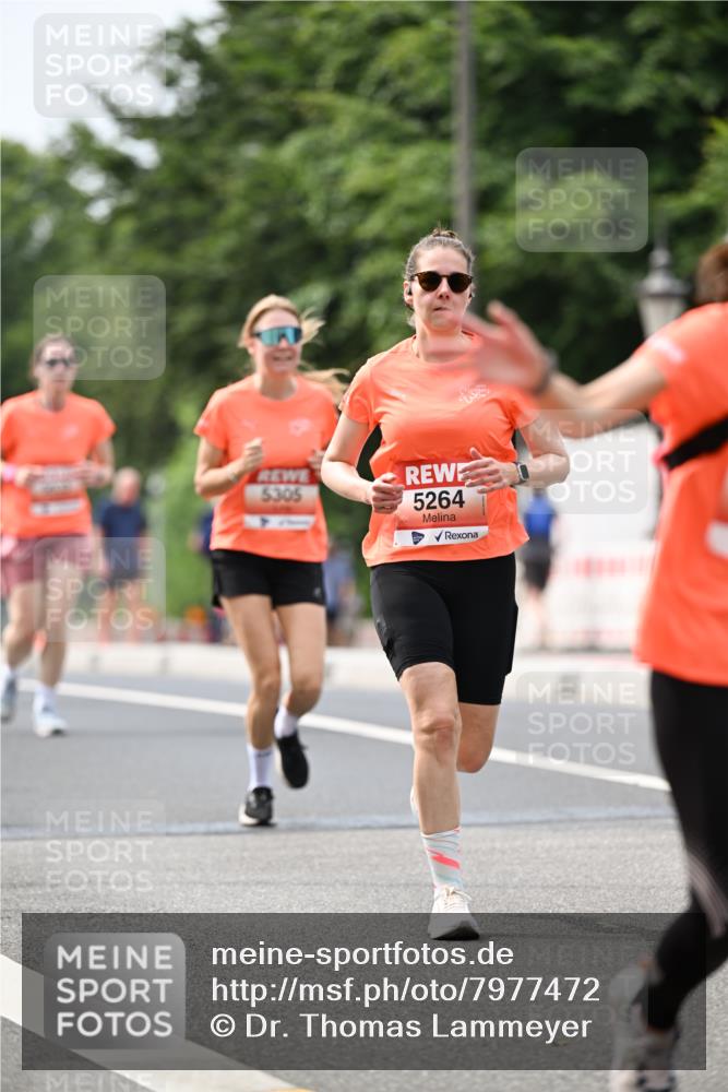 15.06.2025 - REWE Women's Run Dr. Thomas Lammeyer http://msf.ph/oto/7977472 15.06.2025 10:42:40 Laufen 5305, 5264 meine-sportfotos.de