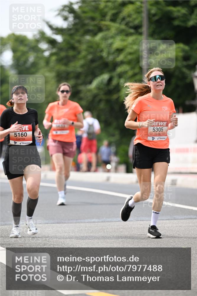 15.06.2025 - REWE Women's Run Dr. Thomas Lammeyer http://msf.ph/oto/7977488 15.06.2025 10:42:41 Laufen 5160, 5305 meine-sportfotos.de