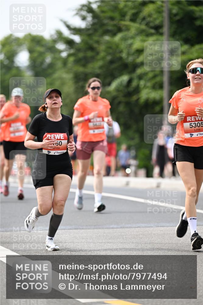 15.06.2025 - REWE Women's Run Dr. Thomas Lammeyer http://msf.ph/oto/7977494 15.06.2025 10:42:41 Laufen 60 meine-sportfotos.de