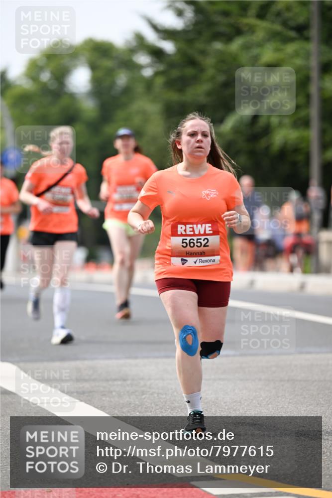 15.06.2025 - REWE Women's Run Dr. Thomas Lammeyer http://msf.ph/oto/7977615 15.06.2025 10:42:48 Laufen 5652 meine-sportfotos.de