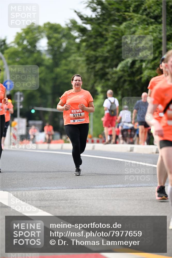 15.06.2025 - REWE Women's Run Dr. Thomas Lammeyer http://msf.ph/oto/7977659 15.06.2025 10:42:51 Laufen 5114 meine-sportfotos.de