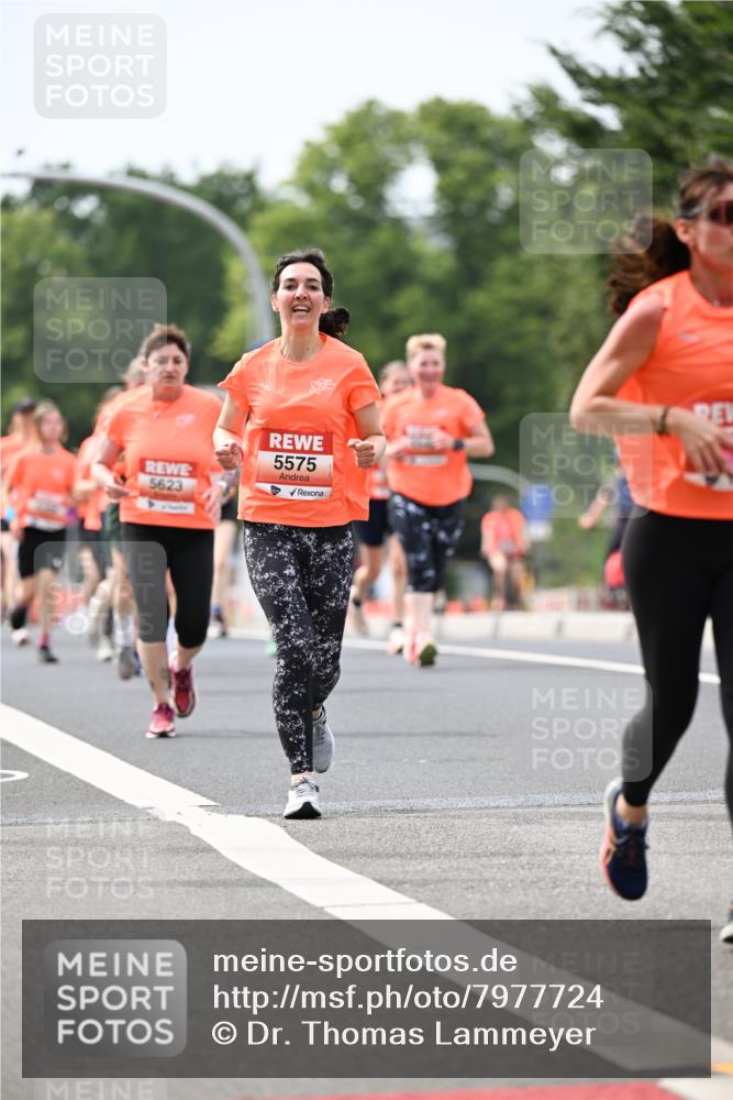 15.06.2025 - REWE Women's Run Dr. Thomas Lammeyer http://msf.ph/oto/7977724 15.06.2025 10:42:54 Laufen 5623, 5575 meine-sportfotos.de