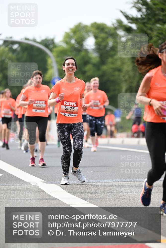 15.06.2025 - REWE Women's Run Dr. Thomas Lammeyer http://msf.ph/oto/7977727 15.06.2025 10:42:54 Laufen 6, 5623, 5575 meine-sportfotos.de