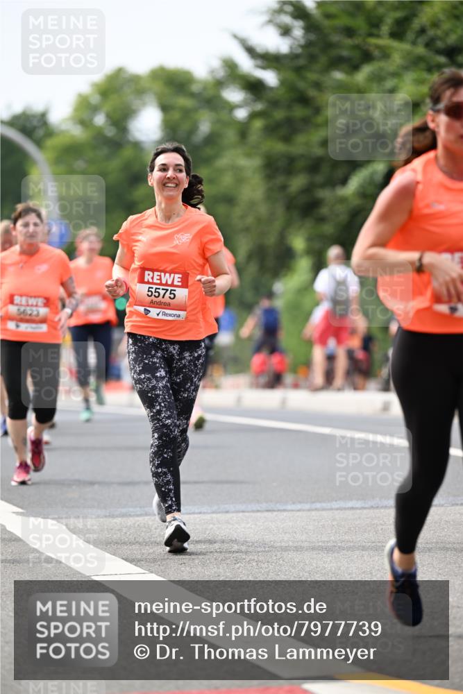 15.06.2025 - REWE Women's Run Dr. Thomas Lammeyer http://msf.ph/oto/7977739 15.06.2025 10:42:55 Laufen 5623 meine-sportfotos.de
