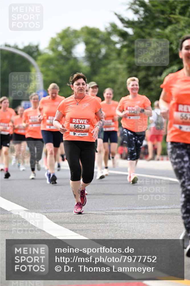 15.06.2025 - REWE Women's Run Dr. Thomas Lammeyer http://msf.ph/oto/7977752 15.06.2025 10:42:56 Laufen 5623, 5542, 55 meine-sportfotos.de