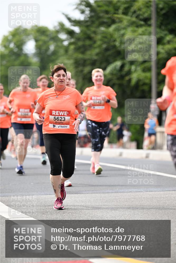 15.06.2025 - REWE Women's Run Dr. Thomas Lammeyer http://msf.ph/oto/7977768 15.06.2025 10:42:57 Laufen 5623, 5542 meine-sportfotos.de