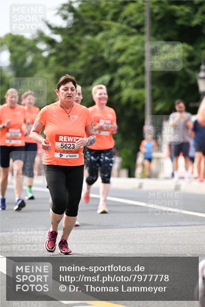 15.06.2025 - REWE Women's Run Dr. Thomas Lammeyer http://msf.ph/oto/7977778 15.06.2025 10:42:57 Laufen 5623 meine-sportfotos.de