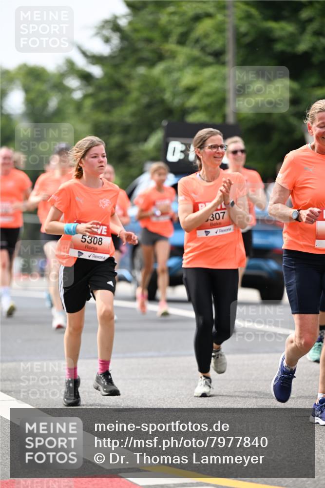 15.06.2025 - REWE Women's Run Dr. Thomas Lammeyer http://msf.ph/oto/7977840 15.06.2025 10:43:01 Laufen 5308, 307 meine-sportfotos.de