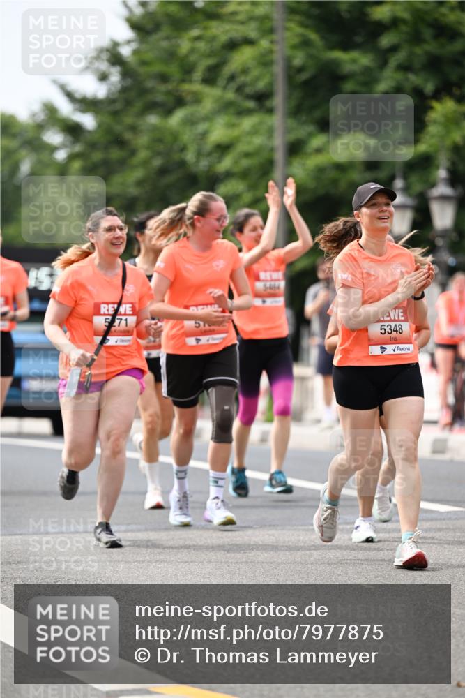 15.06.2025 - REWE Women's Run Dr. Thomas Lammeyer http://msf.ph/oto/7977875 15.06.2025 10:43:04 Laufen 5, 4, 5348 meine-sportfotos.de